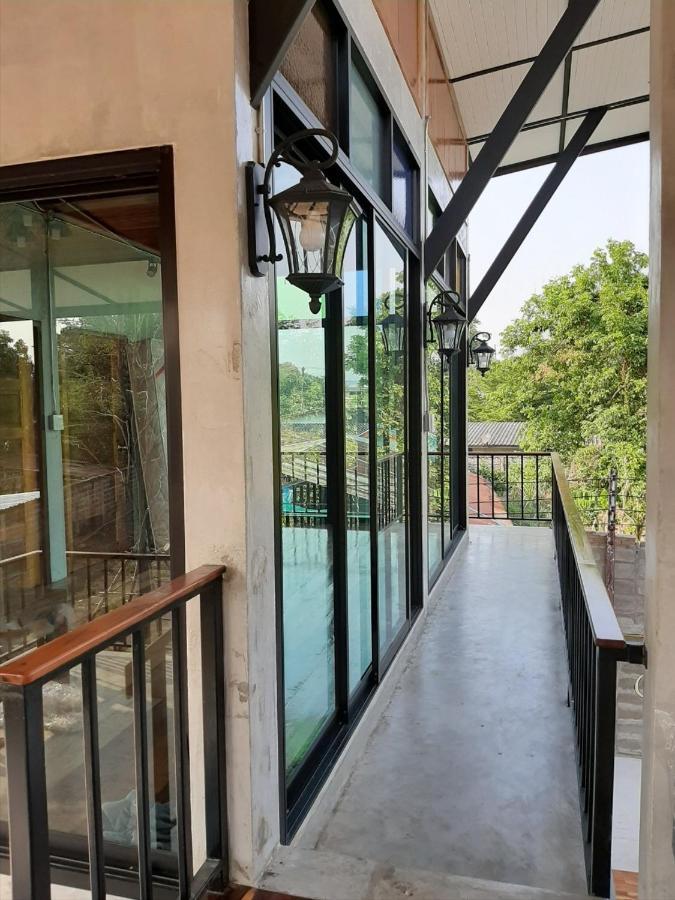 Baan Rabiangdao Uthaithani Uthai Thani Exterior foto
